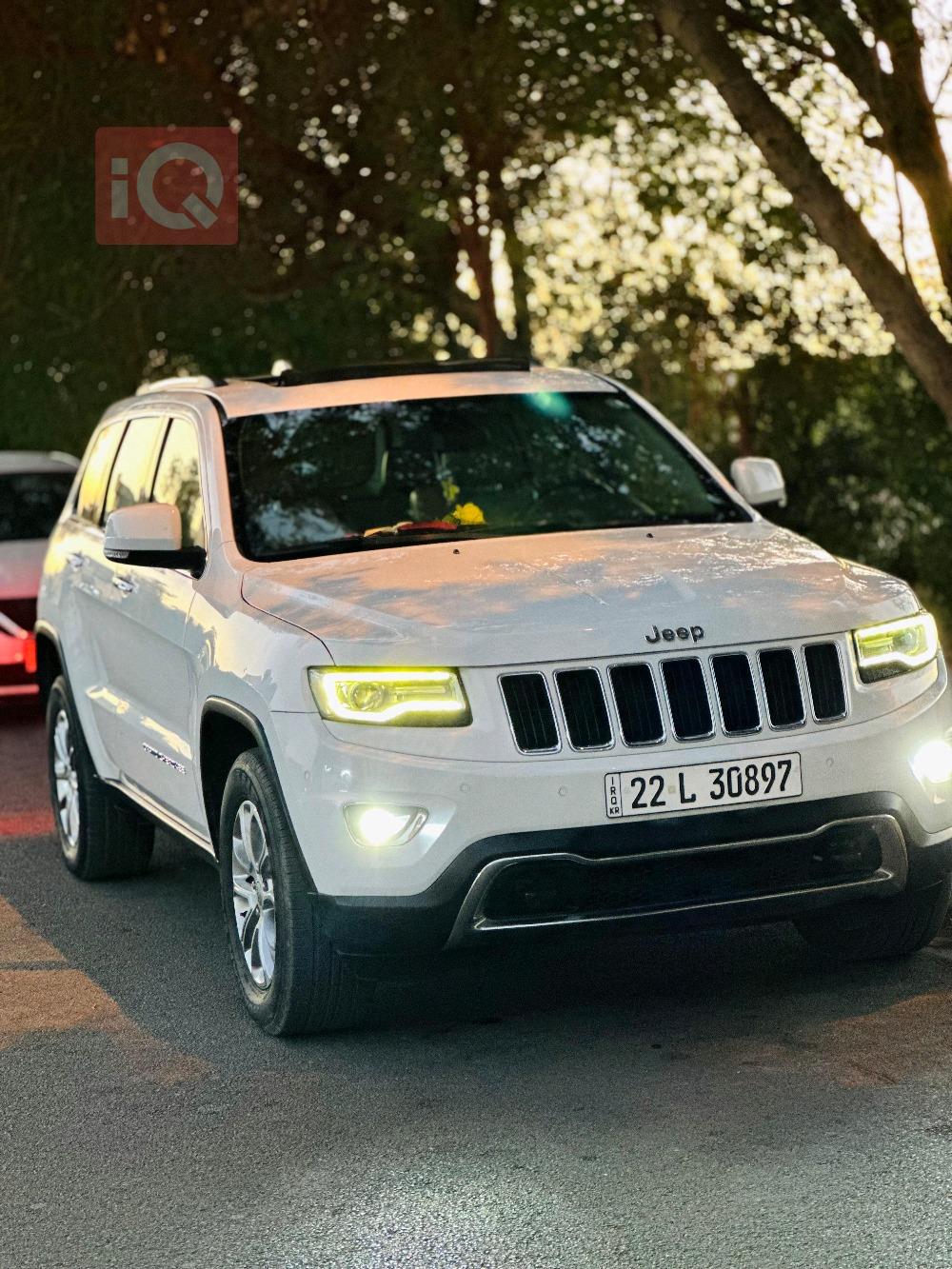 جیپ گراند شیرۆکی